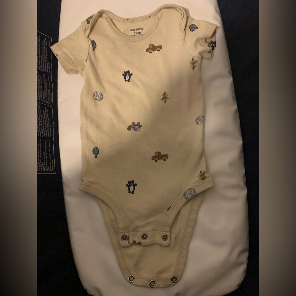 Carter’s - 12M - Short Sleeve Bodysuit